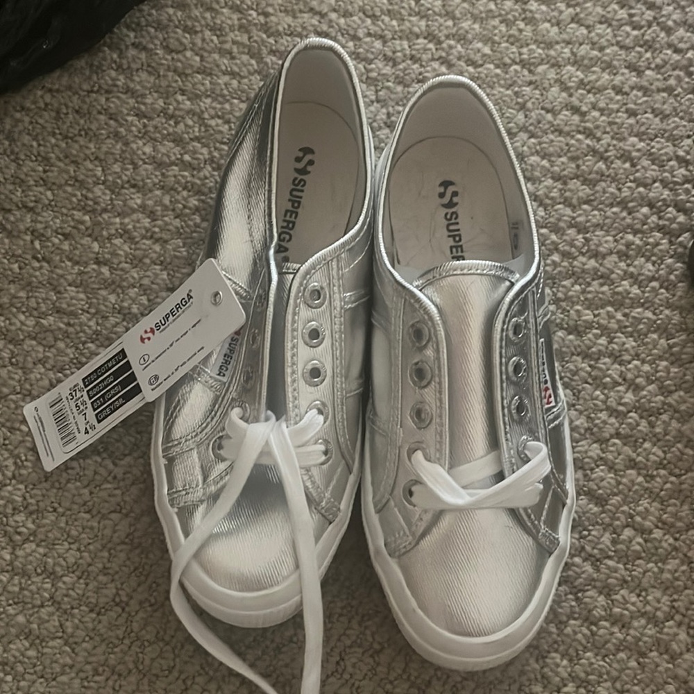 NWT metallic silver superga sneakers